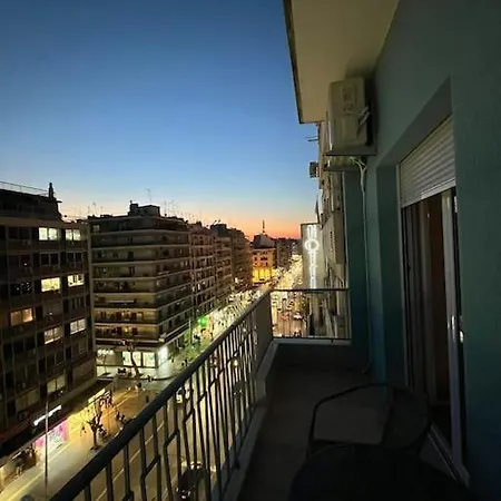 Apartment Thesshouse In The Heart Of Thessaloniki