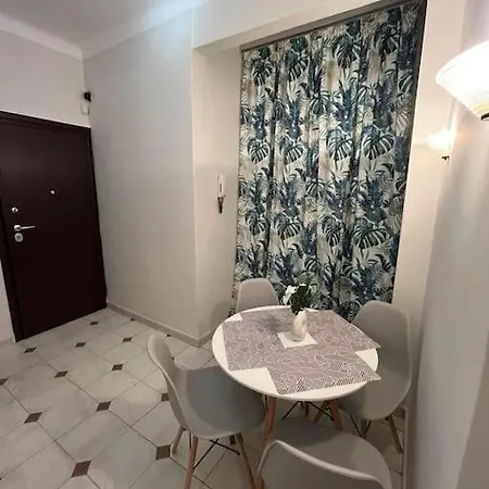 Thesshouse In The Heart Of Apartment Thessaloniki